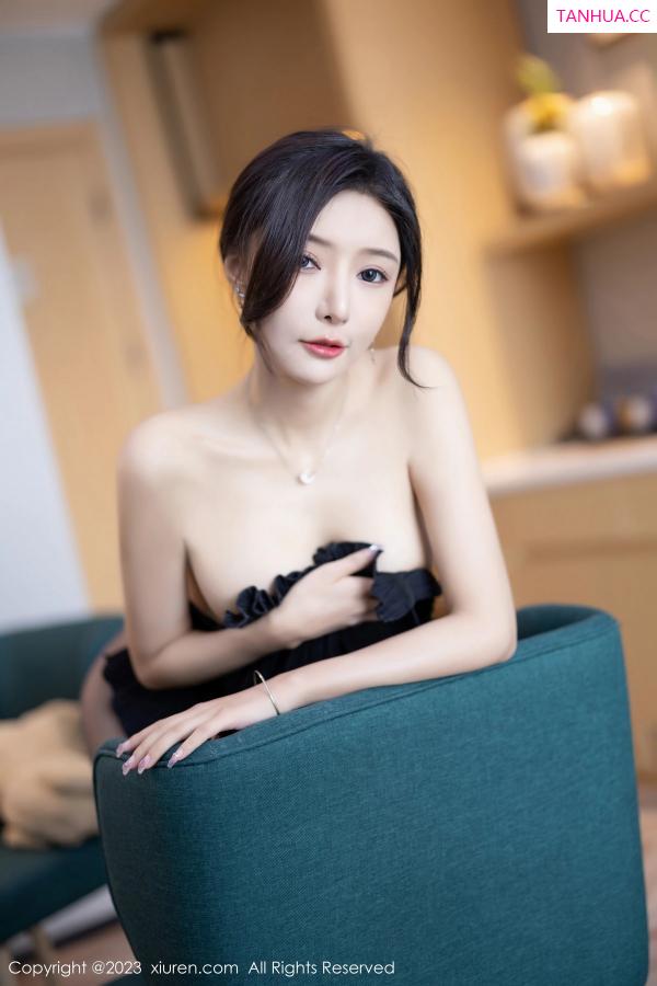 王馨瑶  [XiuRen]高清写真图 2023.06.09 No.6891 王馨瑶yanni 时尚美腿第58张图片